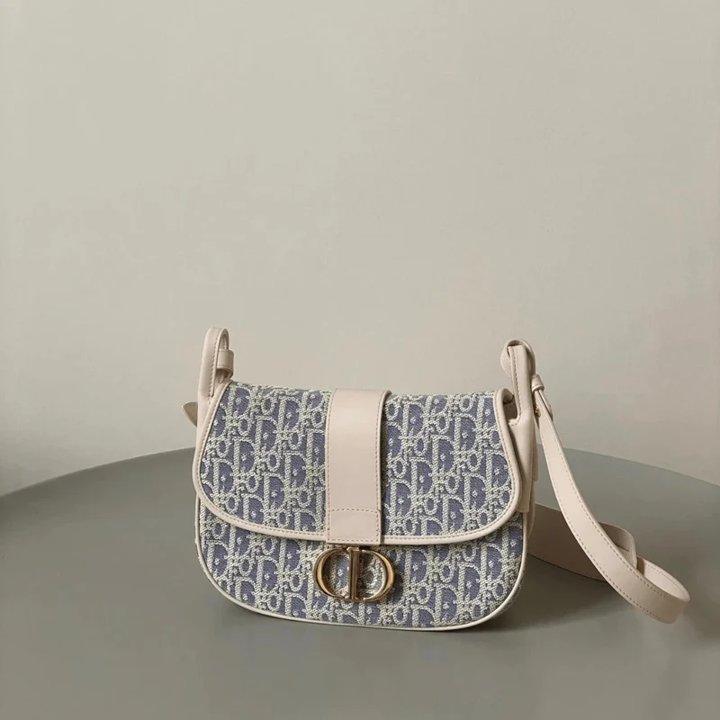 Dior 30 Montaigne Medium Satchel Tasche
