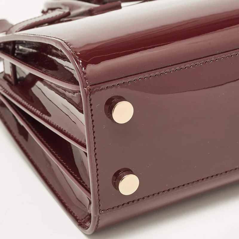 Yves Saint Laurent – Sac de Jour Nano aus Lackleder