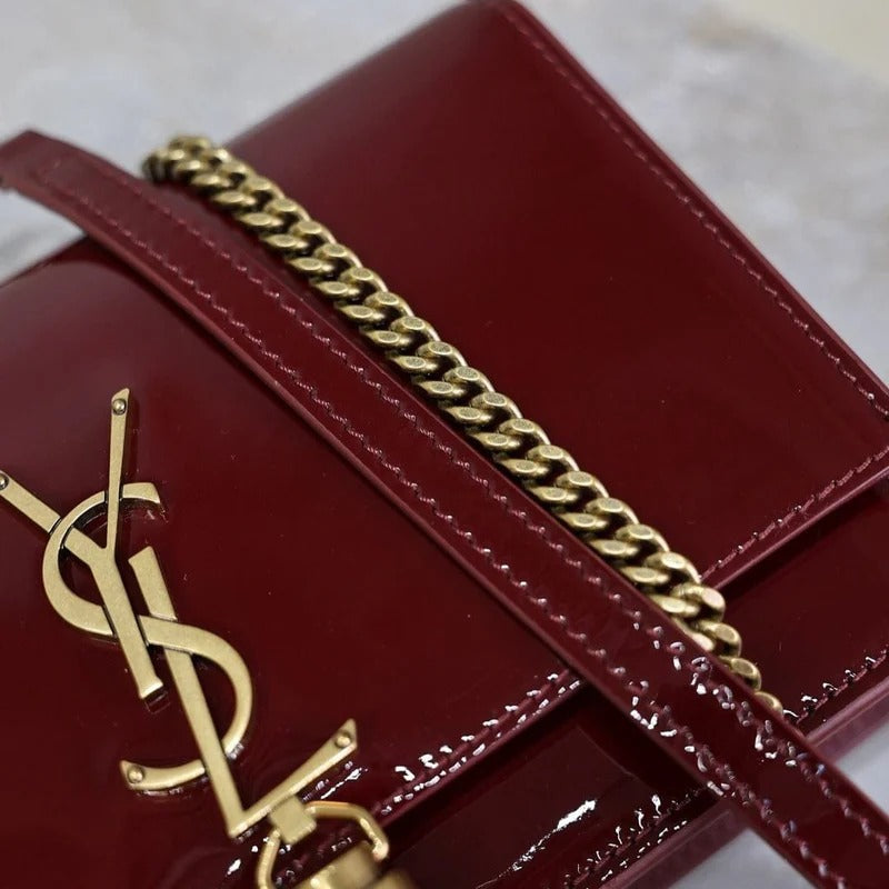 Yves Saint Laurent – Kate Small Tasche aus Lackleder