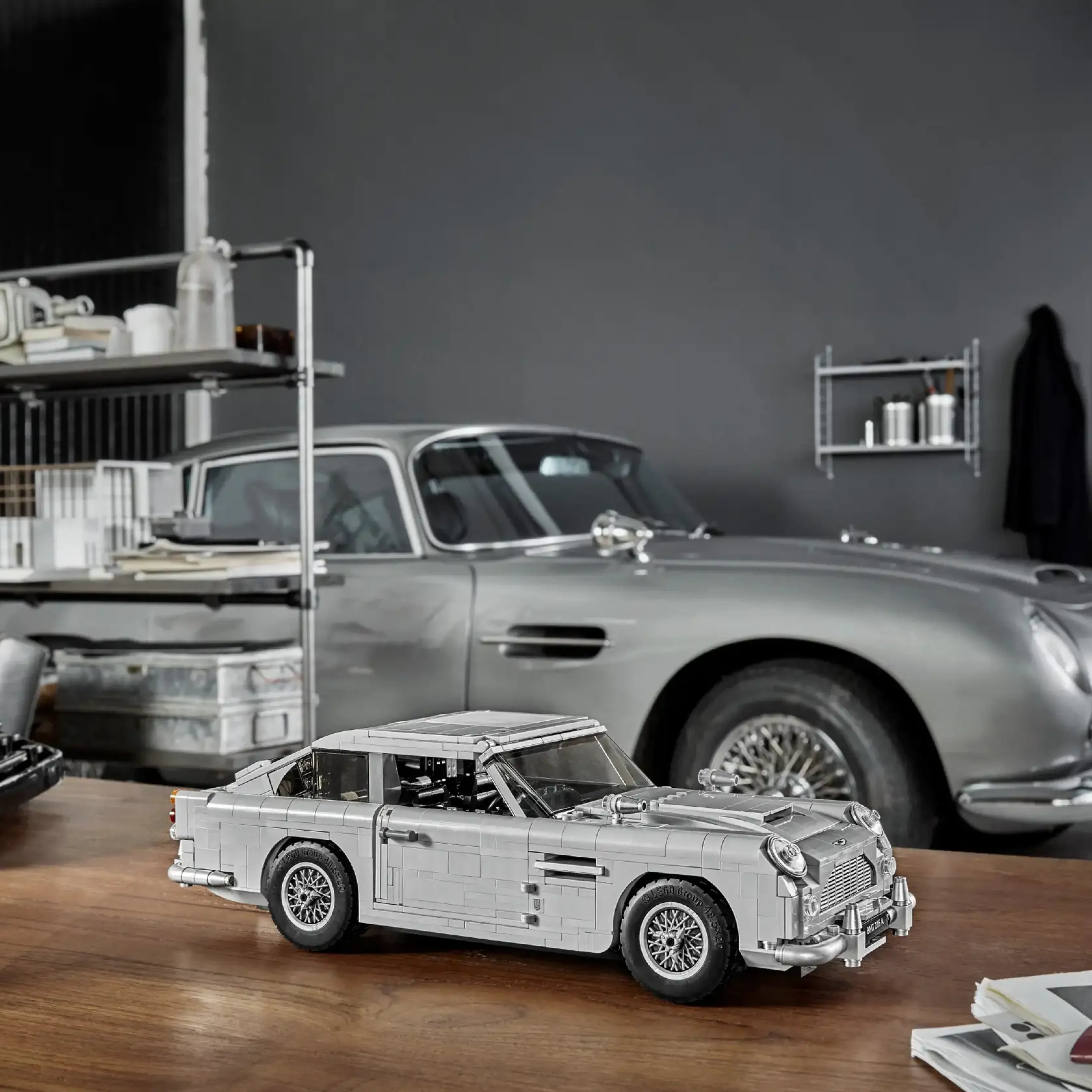 DB5 "007" (1295 pieces)