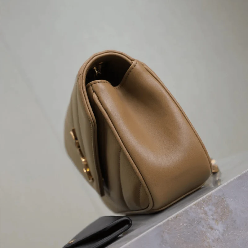 Saint Laurent – Loulou Small Matelassé Lammledertasche