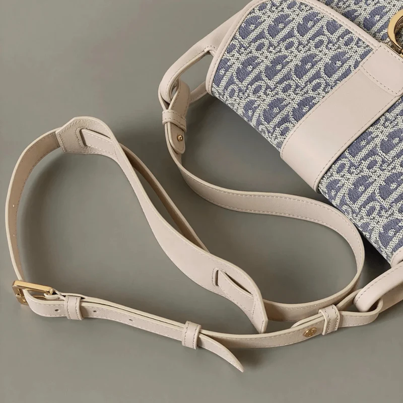 Dior 30 Montaigne Medium Satchel Tasche