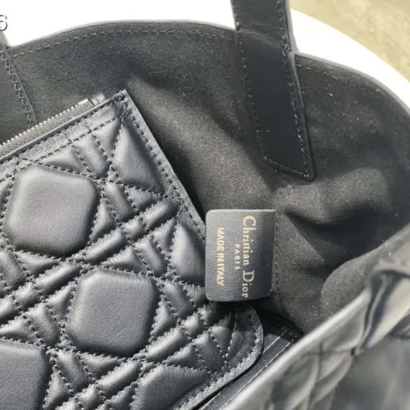 Dior Toujours Large Tasche